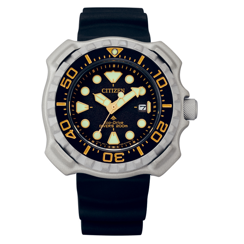 שעון צלילה מקצועי סולארי טיטניום  200M